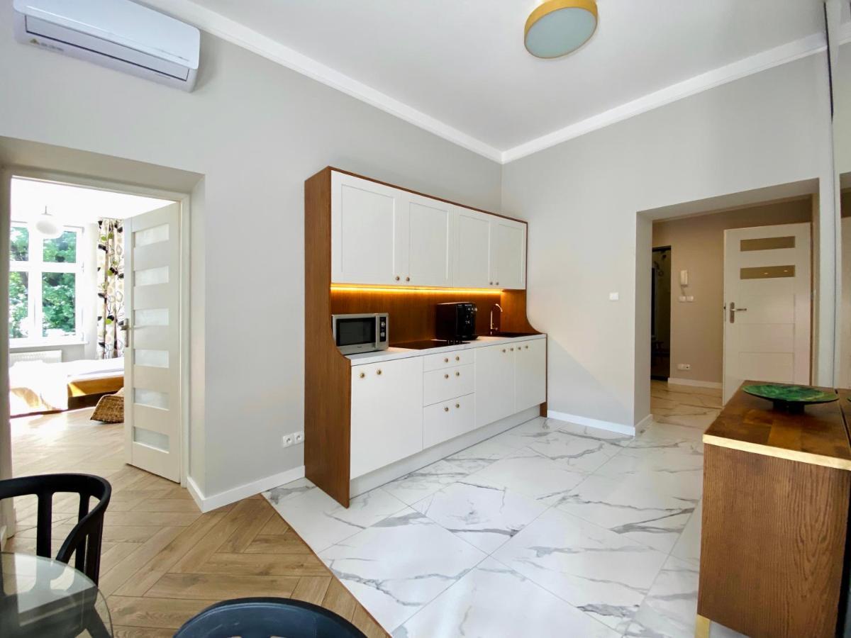 Faust Apartments In The Heart Of Kazimierz By Mint Apartment Cracovia Esterno foto