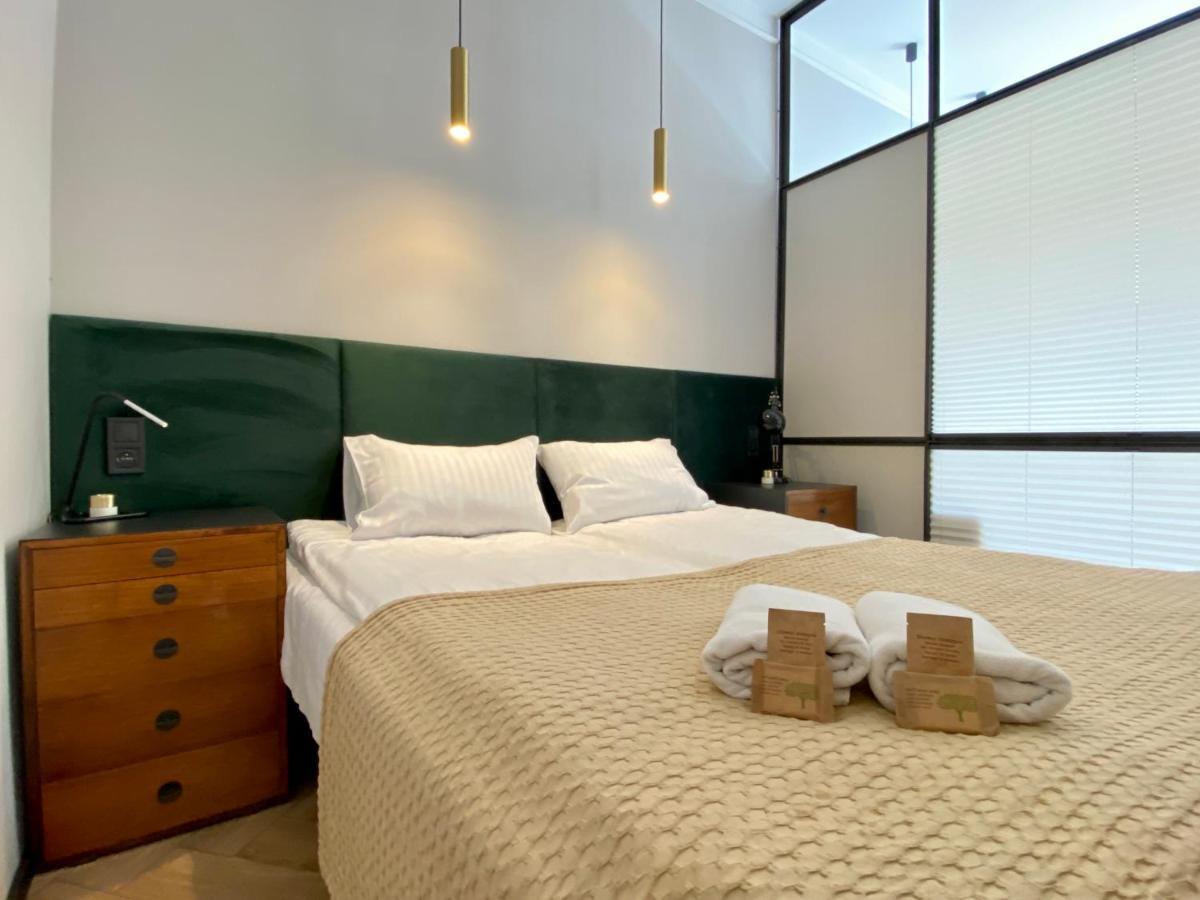 Faust Apartments In The Heart Of Kazimierz By Mint Apartment Cracovia Esterno foto